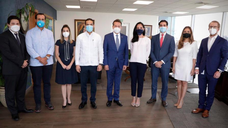 ANJE respalda firma de acuerdo con Fondo CONFIE a favor de los emprendedores ANJE respalda firma de acuerdo con Fondo CONFIE a favor de los emprendedores