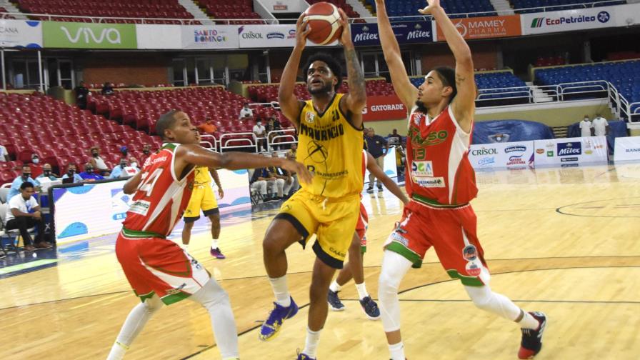 Mauricio Báez gana vuelta regular; San Carlos logra último puesto en el TBSDistrito 2021