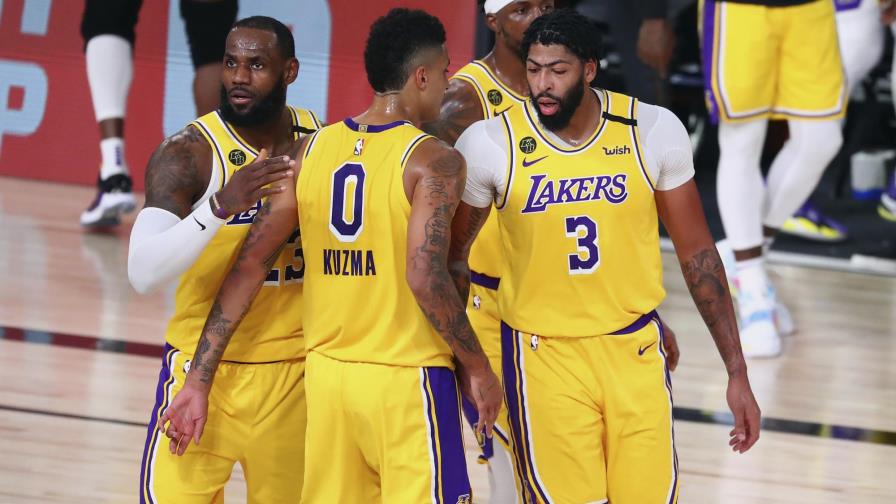 Lakers responden y empatan serie con Blazers