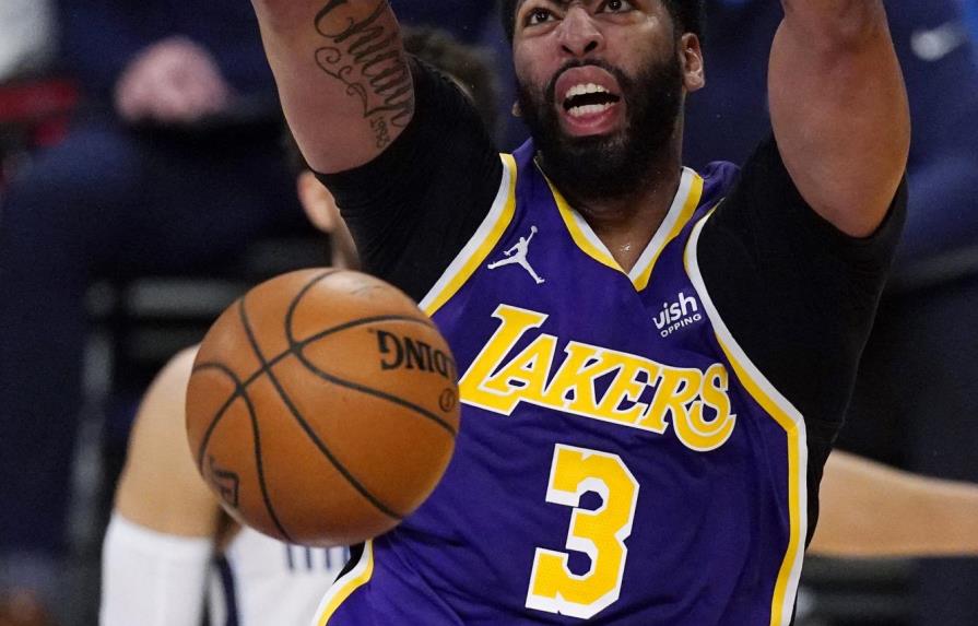 VIDEO | Davis impulsa a Lakers ante Grizzlies, suman 7mo triunfo