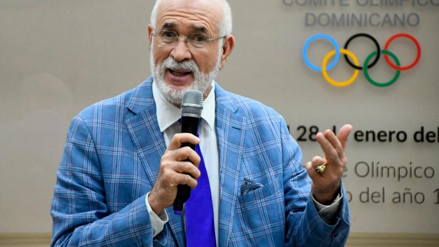 Antonio Acosta se niega a responderle a Luis Chanlatte