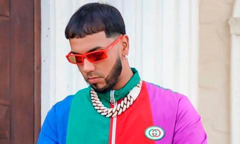 Anuel AA se disculpa por error que ofendió a los bolivianos