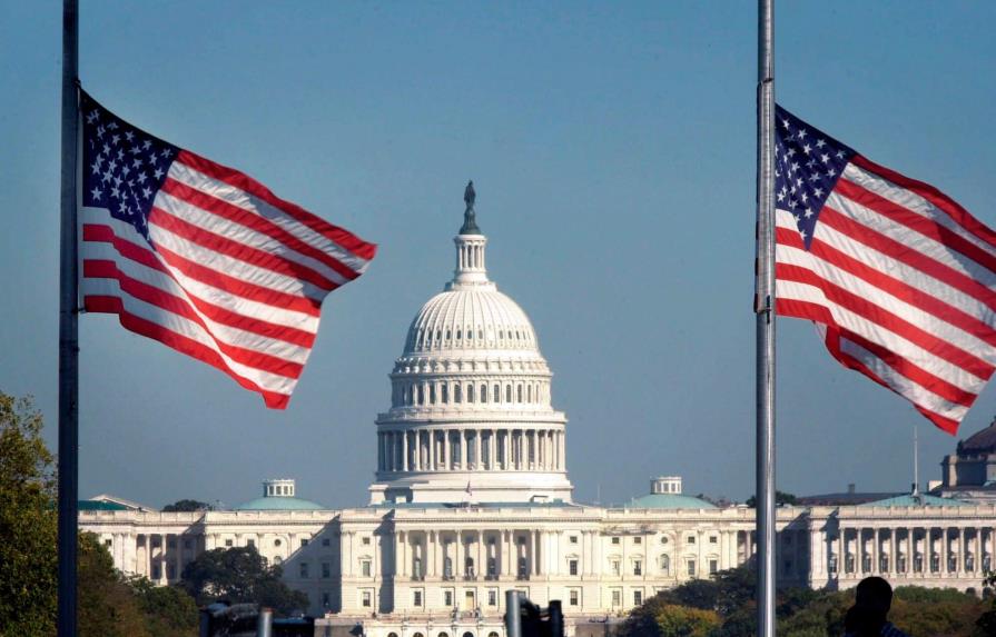 EE.UU. bajará a media asta sus banderas por los 500.000 muertos de covid-19