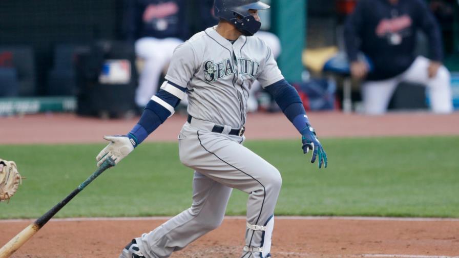 Robinson Canó y Edwin Díaz presentados en el Citi Field como nuevos integrantes de los Mets Robinson Canó y Edwin Díaz presentados en el Citi Field como nuevos integrantes de los Mets