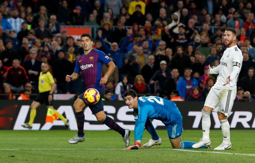 La ‘maldición’ goleadora que persigue a Luis Suárez y lastra al Barcelona
