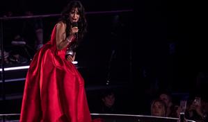 Camila Cabello triunfa en los MTV EMA