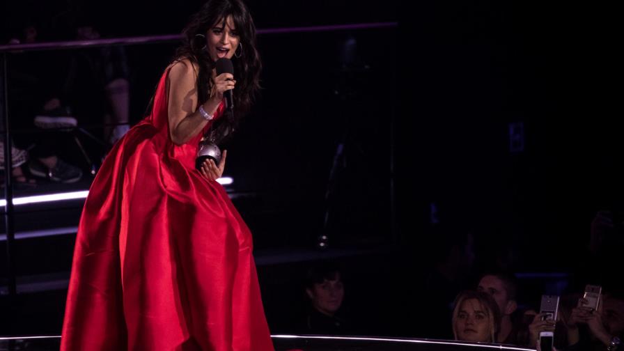 Camila Cabello triunfa en los MTV EMA Camila Cabello triunfa en los MTV EMA