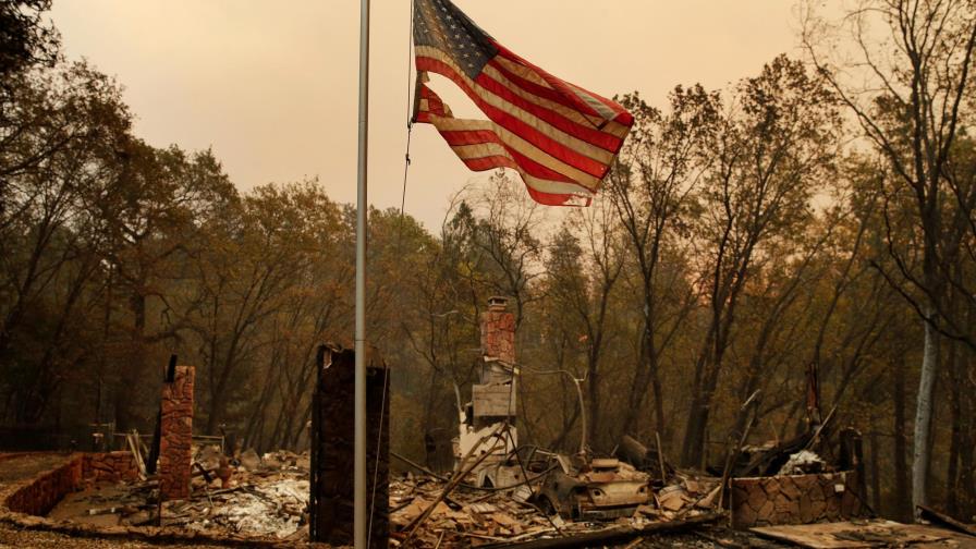 Incendio forestal en California ha matado 25 personas