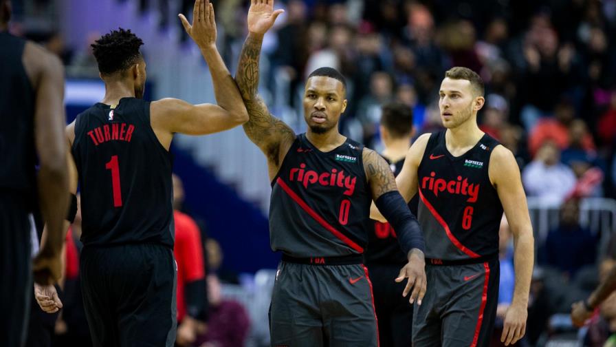 Lillard anota 40 puntos y comanda triunfo de Trail Blazers