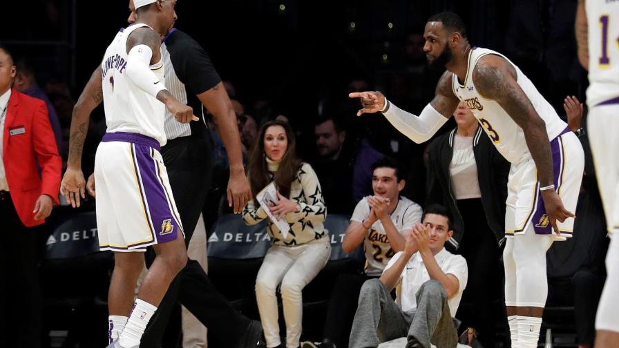 Los Lakers remontan 17 puntos y aplastan 120-96 a los Suns