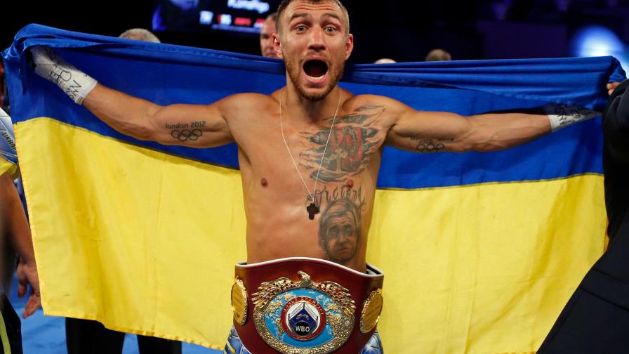 Lomachenko va por título de Pedraza tras cirugía de hombro