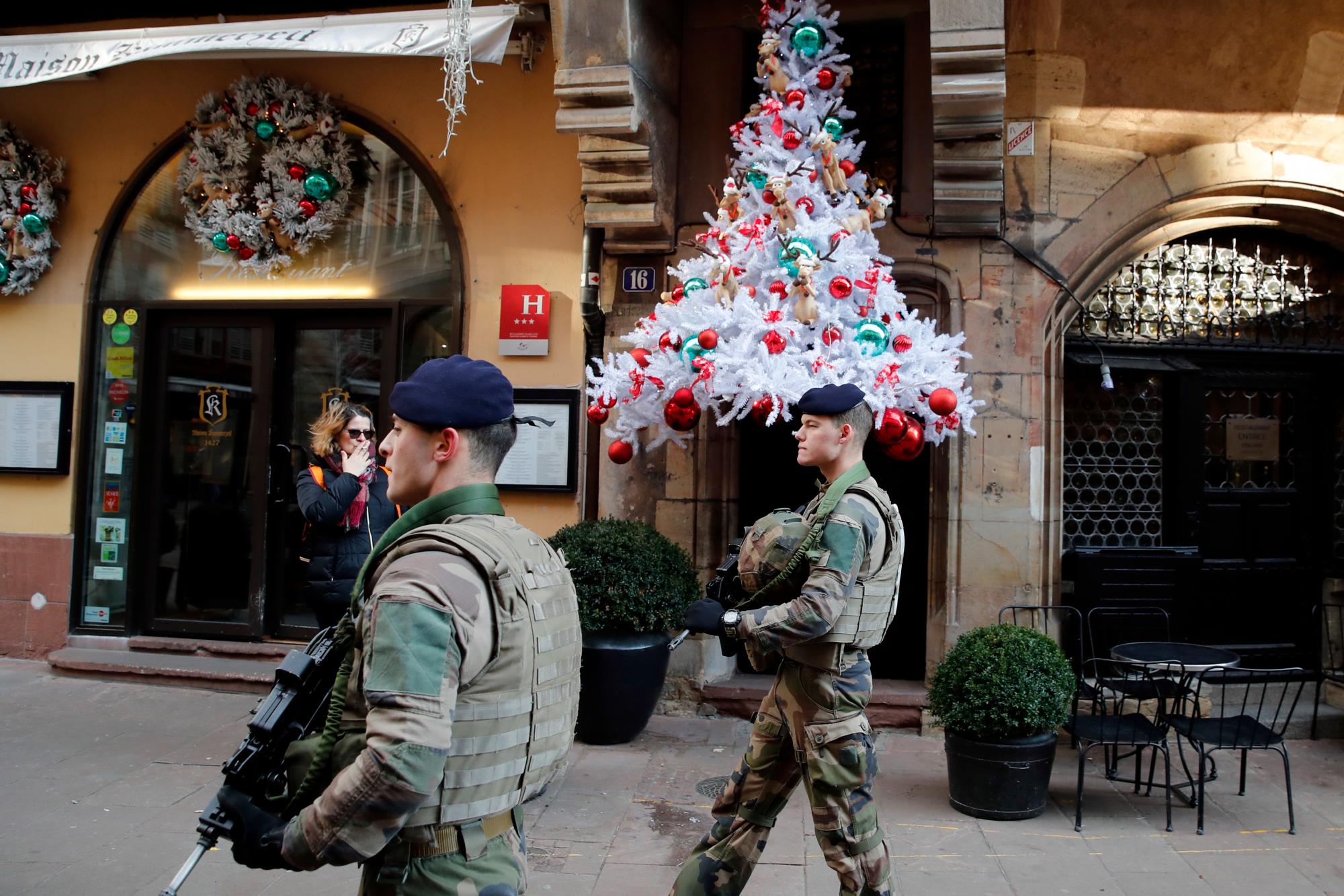 Las fuerzas de seguridad francesas están tratando de capturar al presunto pistolero de Estrasburgo muerto o vivo