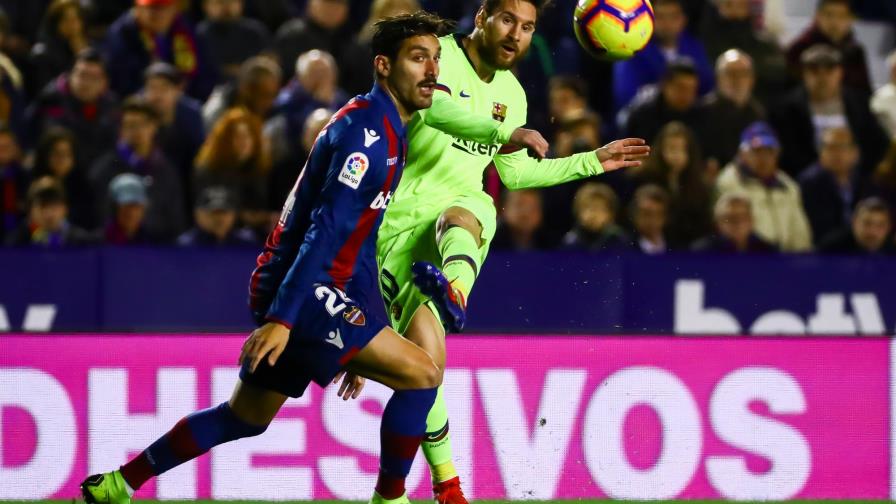 El Barcelona recupera la punta con un hat-trick de Messi El Barcelona recupera la punta con un hat-trick de Messi