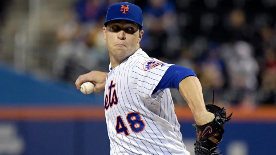 Los Mets y deGrom firman contrato por 17 millones
