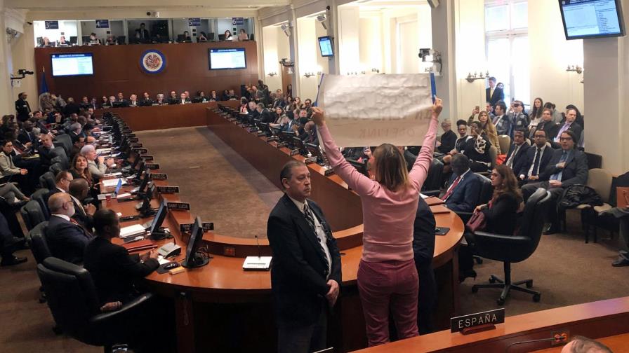 Dieciséis de 34 países expresan en la OEA su “pleno respaldo” a Guaidó Dieciséis de 34 países expresan en la OEA su “pleno respaldo” a Guaidó