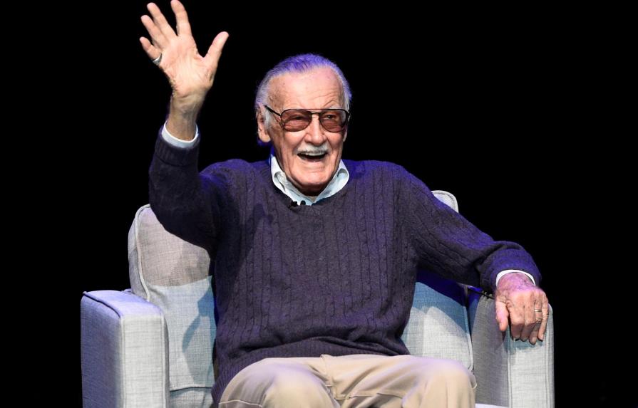 Stan Lee es venerado como un superhéroe en Hollywood