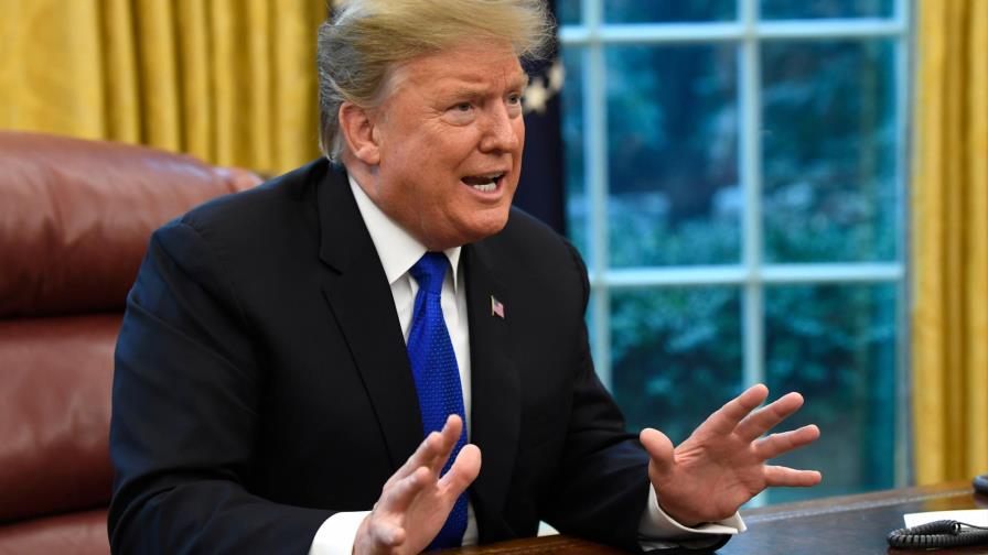 Donald Trump parece ofrecer ramo de olivo a Huawei