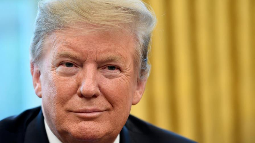 Mientras Trump envía ayuda humanitaria que Maduro rechaza, Roselló clama por PR Mientras Trump envía ayuda humanitaria que Maduro rechaza, Roselló clama por PR