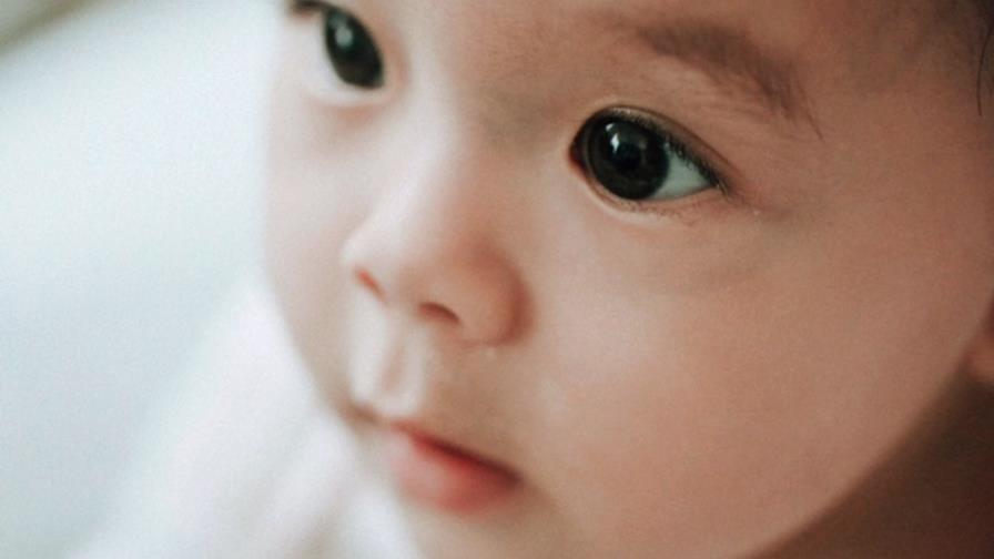 Bebé asiática es la nueva imagen de Gerber
