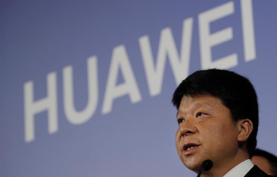 Huawei presenta demanda al gobierno de Estados Unidos por ley que la tilda de amenaza
