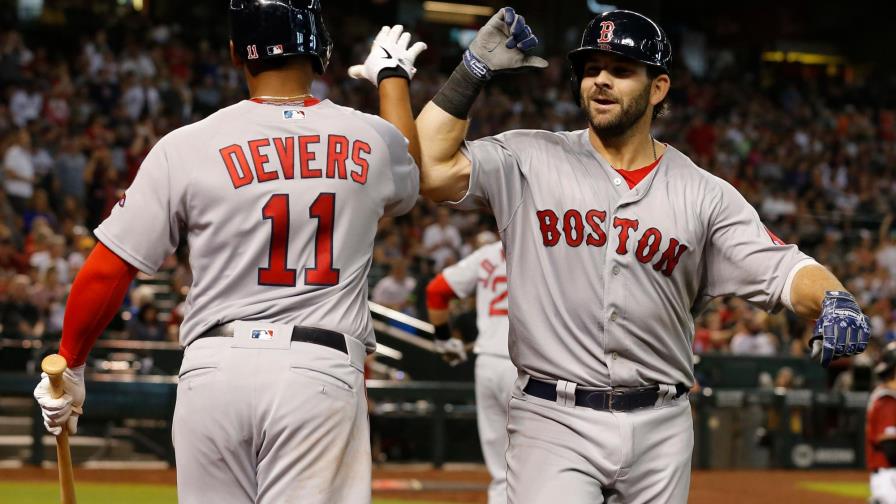 Moreland pega jonrón y Medias Rojas blanquean a Diamondbacks