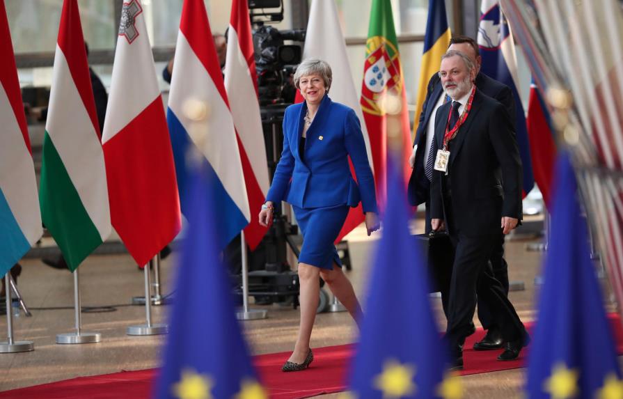 Unión Europea y Gran Bretaña posponen Brexit hasta el 31 de octubre