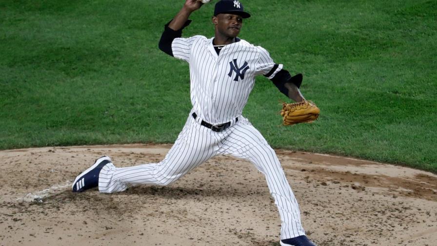 Pitcheo abridor 11 victorias, 15 derrotas 