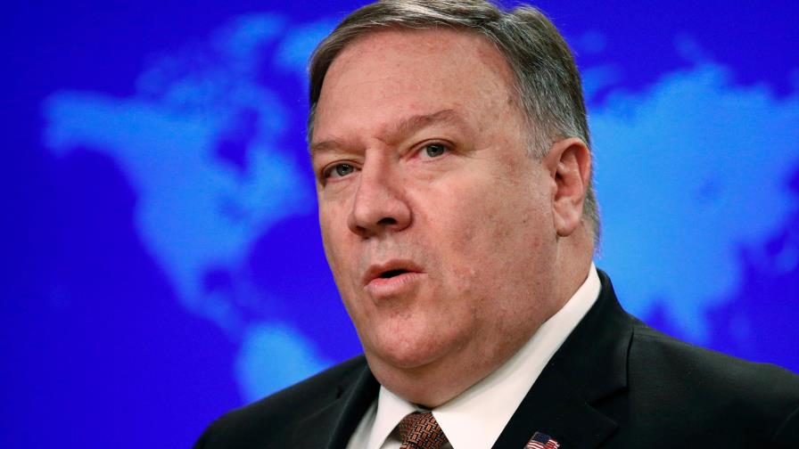 Pompeo dice que Maduro estaba listo para dejar Venezuela y Rusia lo impidió