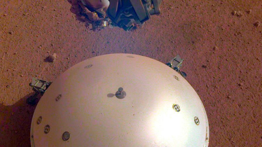 El módulo InSight registra el primer “aparente” sismo detectado en Marte