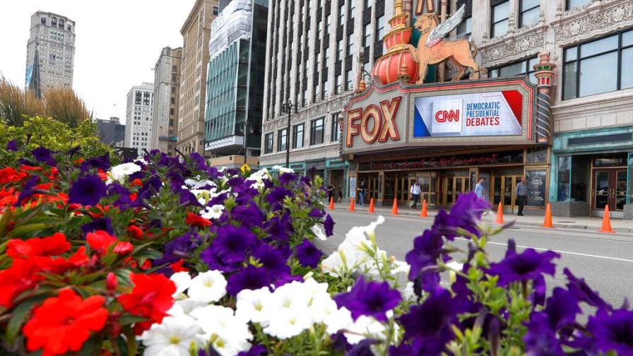 Debate ofrece oportunidad a candidatos demócratas