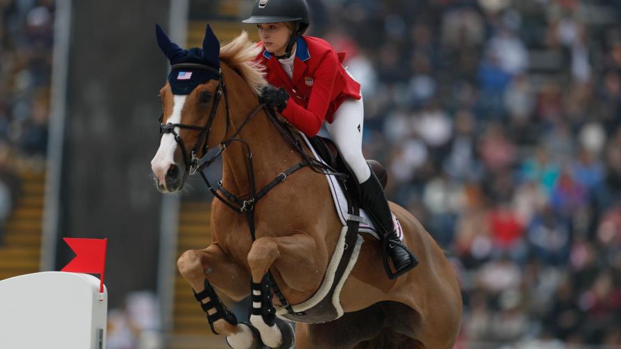 Eve, heredera de Steve Jobs, debuta en Panamericanos con equipo ecuestre de EEUU
