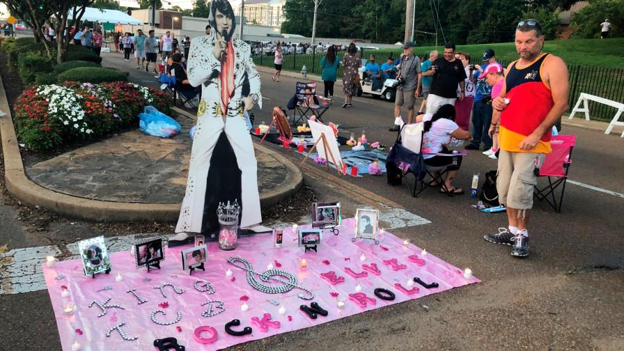 Recuerdan el 42do aniversario de la muerte de Elvis Presley