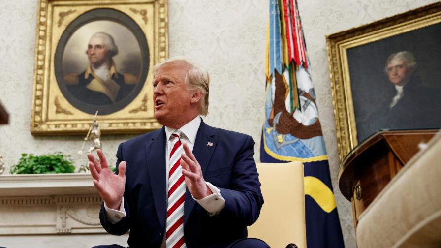 Trump dice judío que vota por demócratas es ignorante o desleal