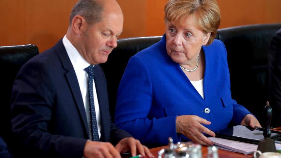 Aumentan inversiones en bonos que pagan tasas negativas