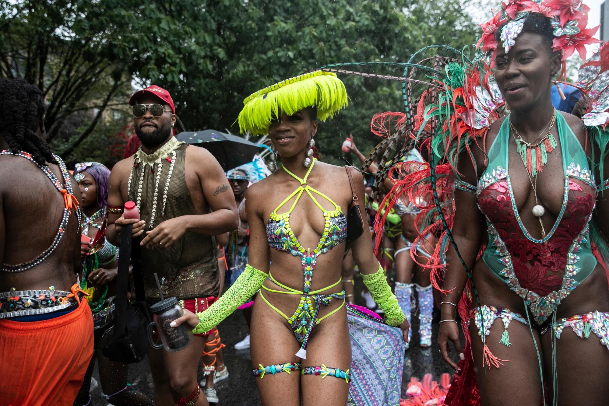 Participantes en el Desfile del Día de las Indias Occidentales en el distrito de Brooklyn de Nueva York, el lunes 2 de septiembre de 2019. 