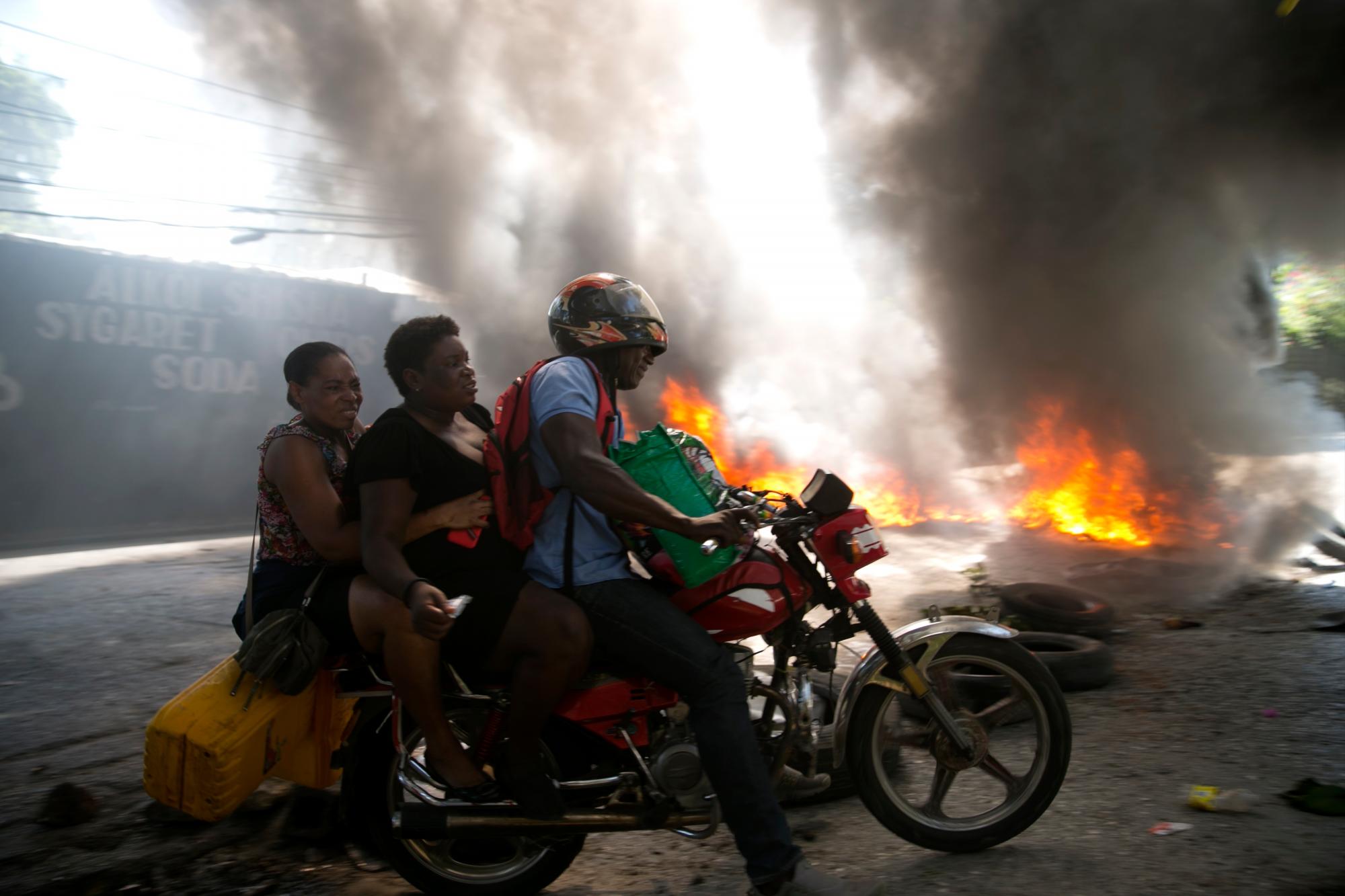 Protestas por combustible en Haití