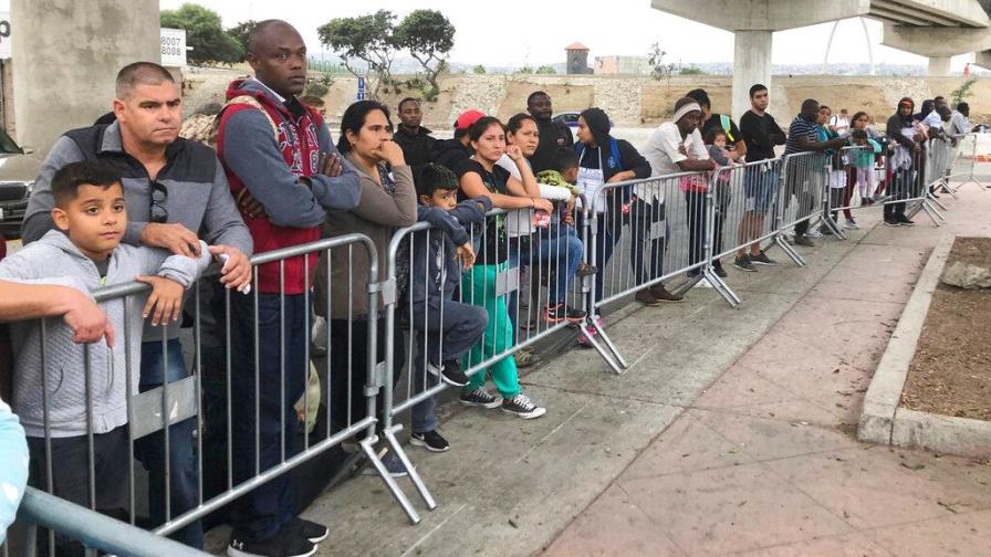 Cifra de indocumentados detenidos en frontera de EEUU creció 88 % en 12 meses