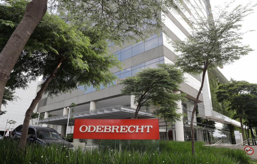 Banco estatal brasileño pide quiebra de Odebrecht