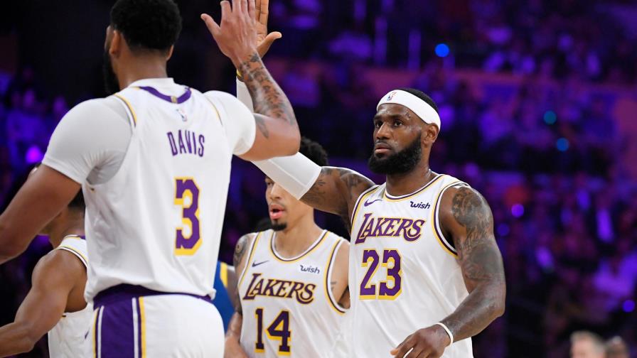 Vuelve la NBA, con más suspenso y ambiciones angelinas