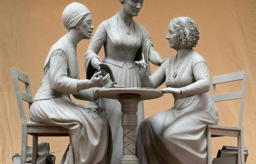 Nueva York aprueba monumento a mujeres en Central Park