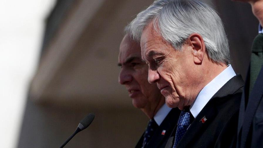 Sebastián Piñera anuncia levantará estado de emergencia y nuevo gabinete
