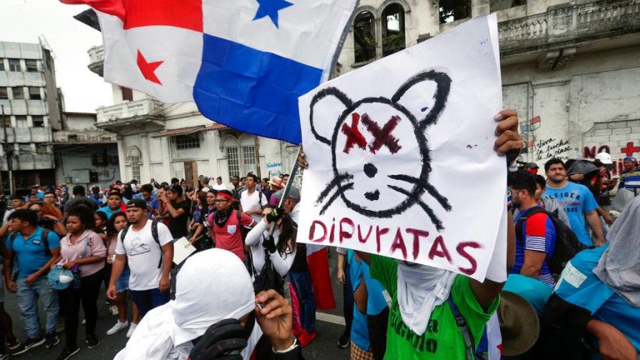 Presidente de Panamá visitará Colombia para relanzar relaciones bilaterales Presidente de Panamá visitará Colombia para relanzar relaciones bilaterales