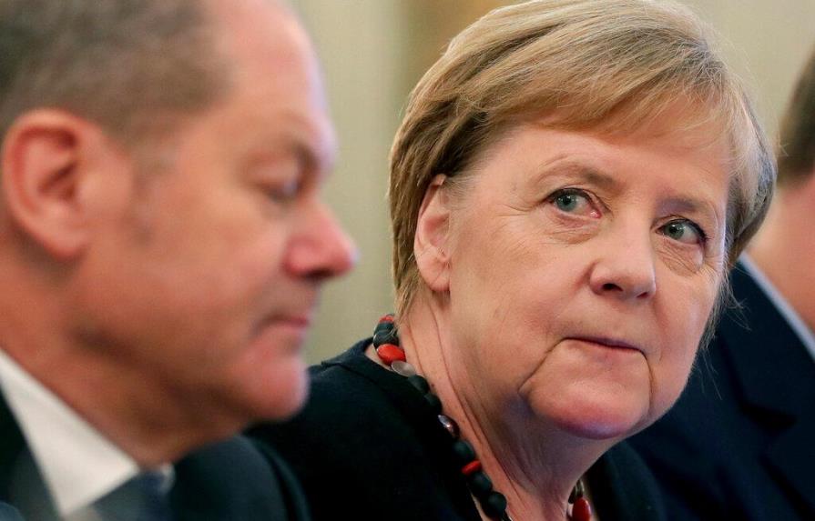 Merkel destaca importancia invertir en África para afrontar desafíos globales