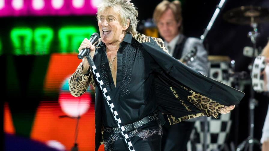 Rod Stewart y su hijo son acusados de agredir a un guardia