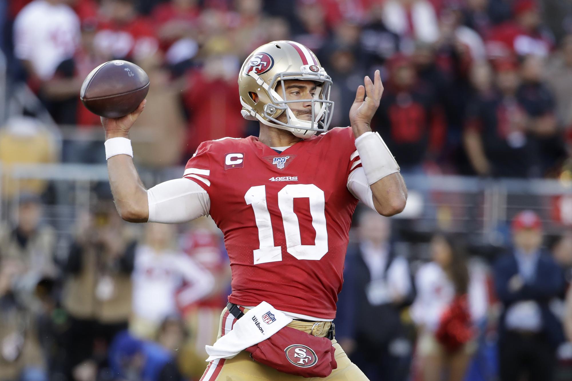 49ers amansan a Vikings, 1ra victoria de playoffs en seis años