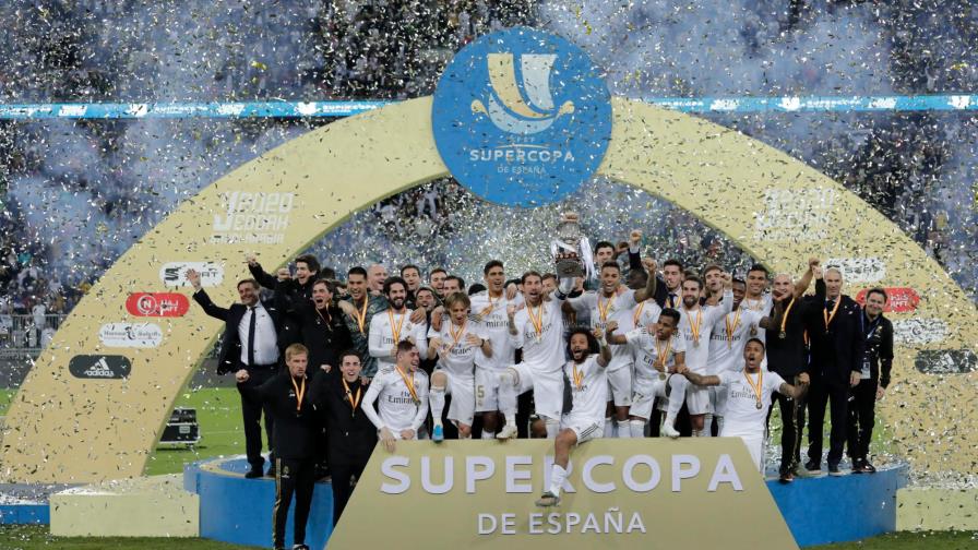 Real Madrid campeón de la Supercopa de España al ganar 4-1 al Atlético en penales
