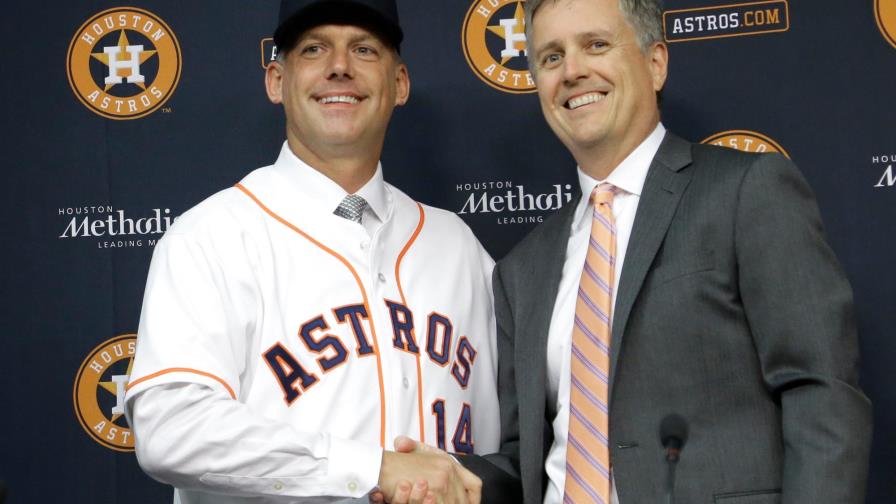 La estrepitosa y escandalosa caída de Jeff Luhnow, el arquitecto de los Astros campeones