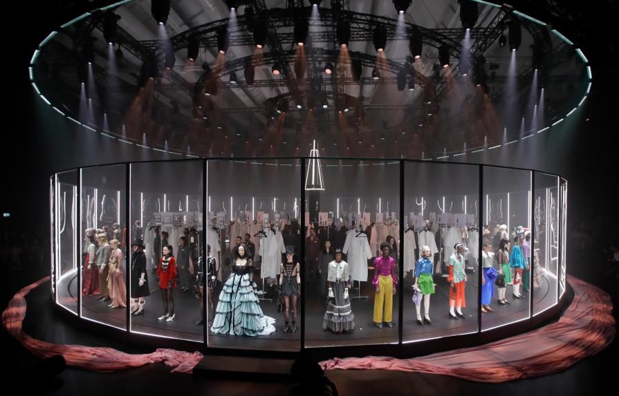 Gucci honra el “ritual” creativo de la moda