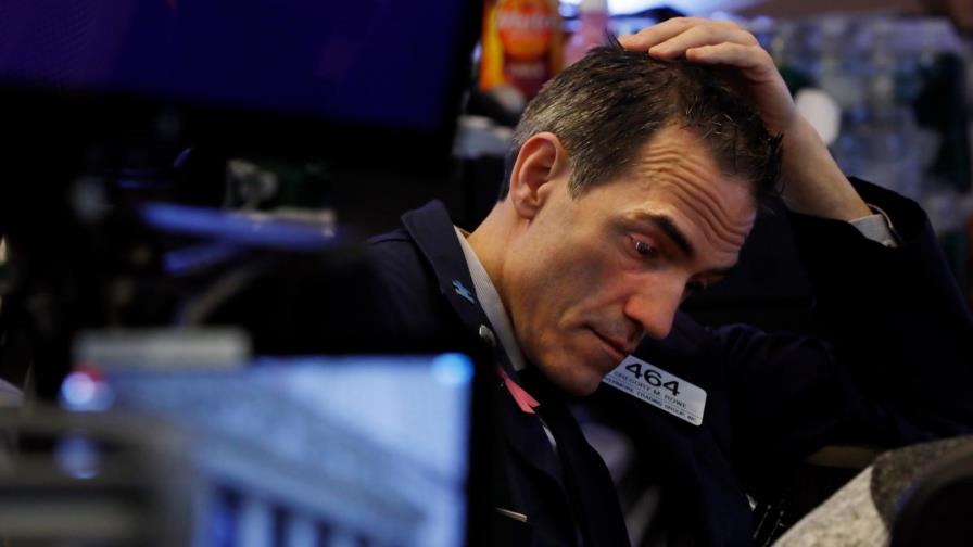 Wall Street abre en alza tras estrepitosa caída Wall Street abre en alza tras estrepitosa caída