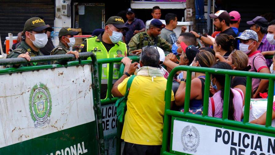 Venezuela suspende vuelos a República Dominicana por coronavirus COVID-19 Venezuela suspende vuelos a República Dominicana por coronavirus COVID-19